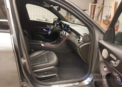 2021 Mercedes-Benz Glc 300 4Matic Suv from USA, damaged, VIN W1N0G8EB7MV290176